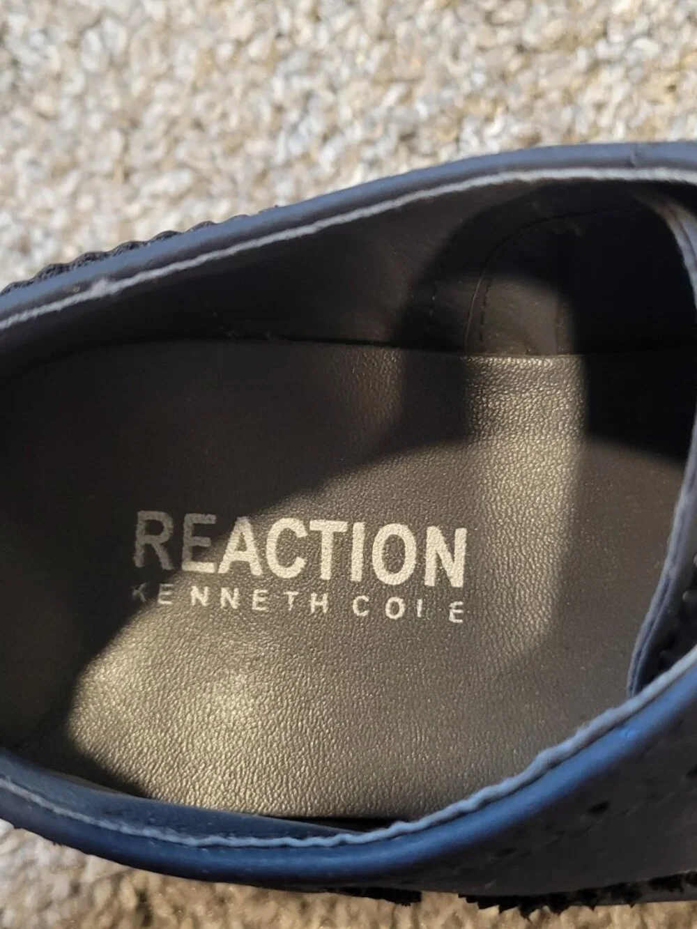 Kenneth Cole Reaction Boys dress shoes blue size 2